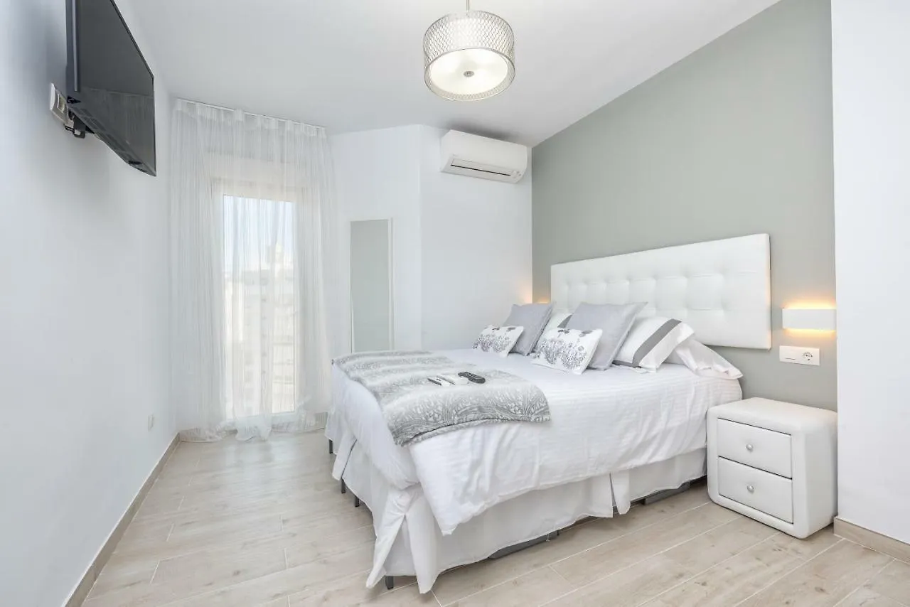 Seafront La Malagueta II Apartment Malaga